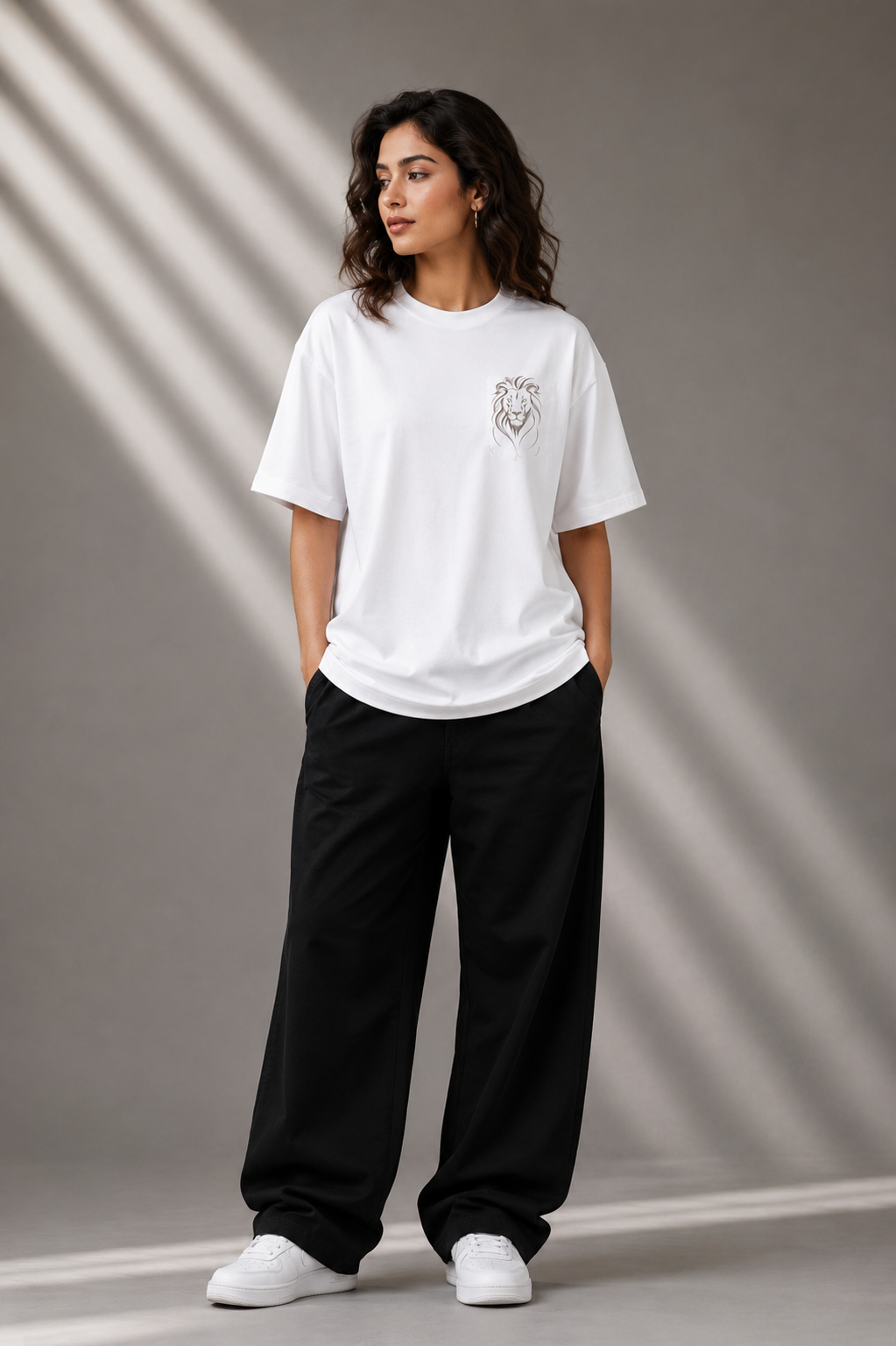 Zuno Zyra Lion Embroidery Oversized Tee – White